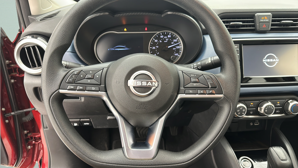 Used 2025 Nissan Versa SV FWD image 15
