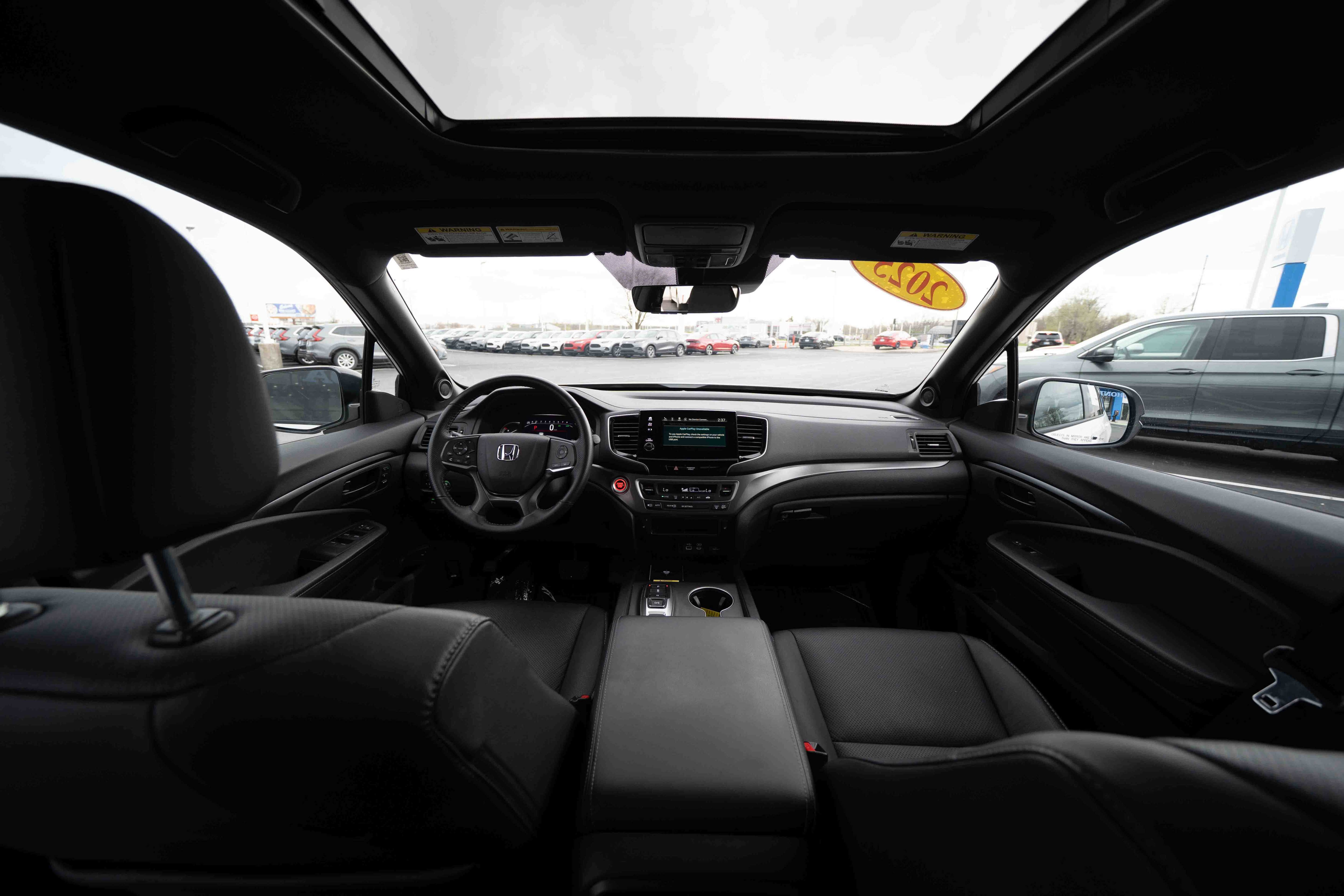 Used 2025 Honda Passport EX-L image 19