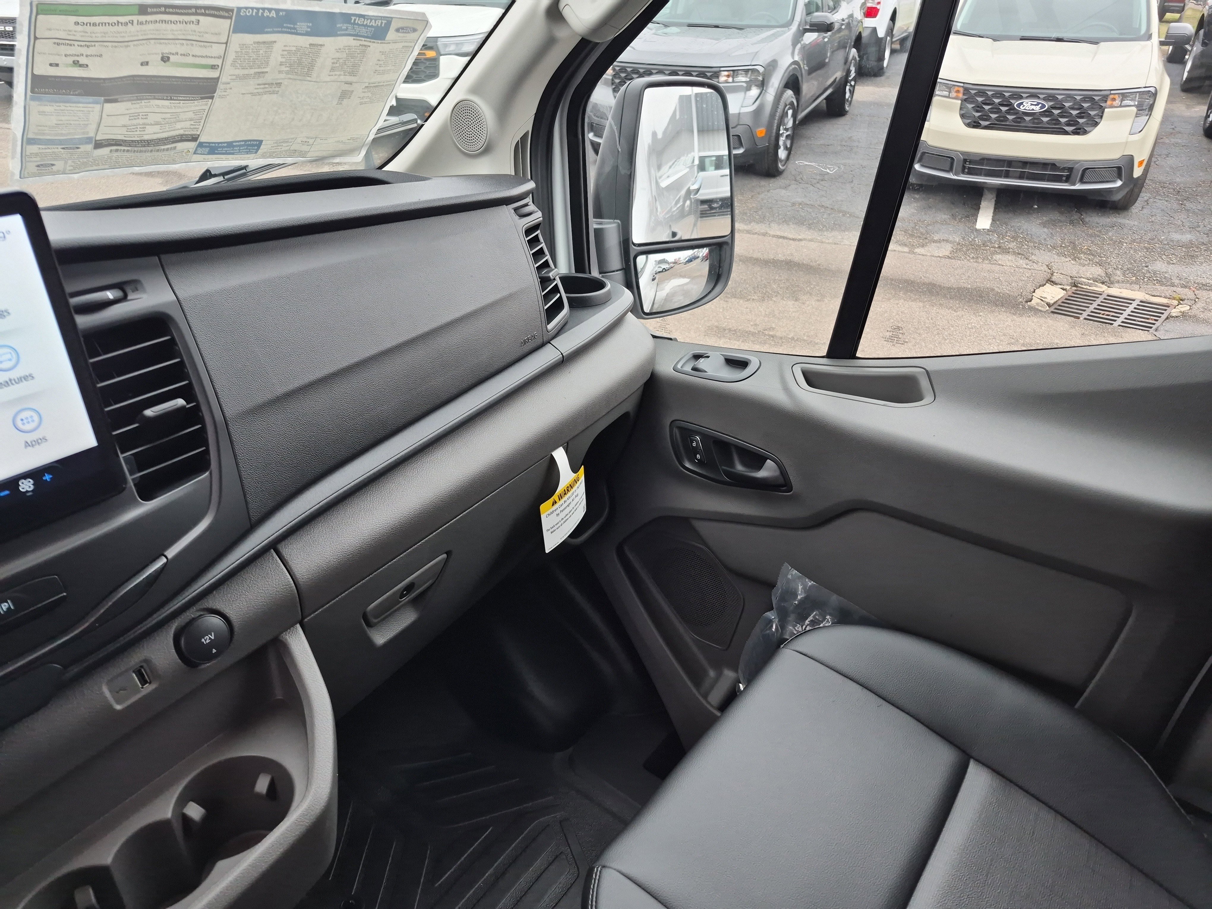 New 2026 Ford Transit 250 148 Medium Roof w/ Load Area Protection Package image 19