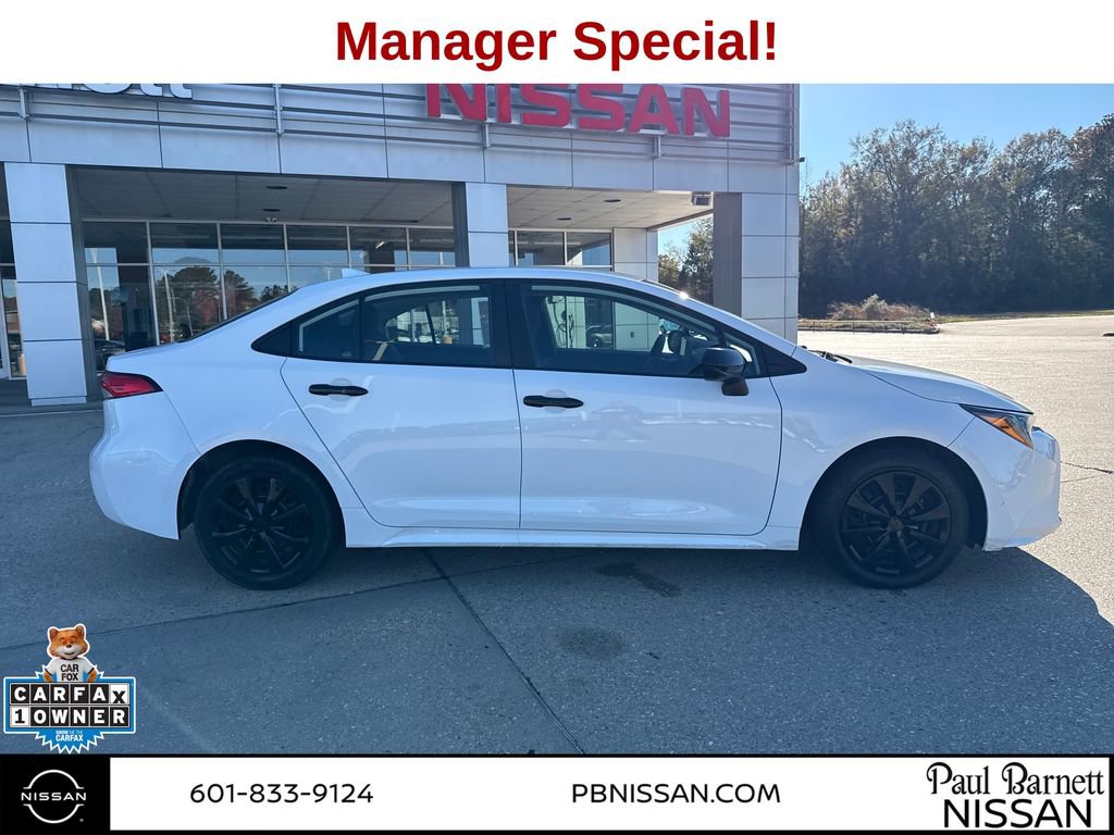 Used 2024 Toyota Corolla LE image 7