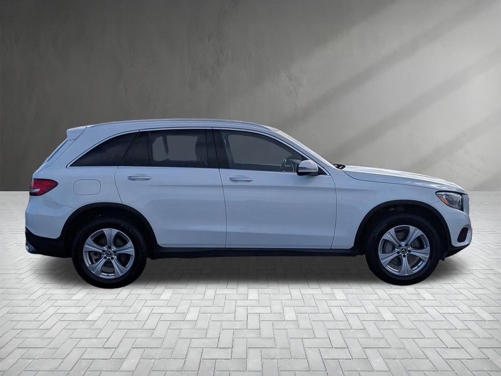 Used 2018 Mercedes-Benz GLC 300 4MATIC image 10