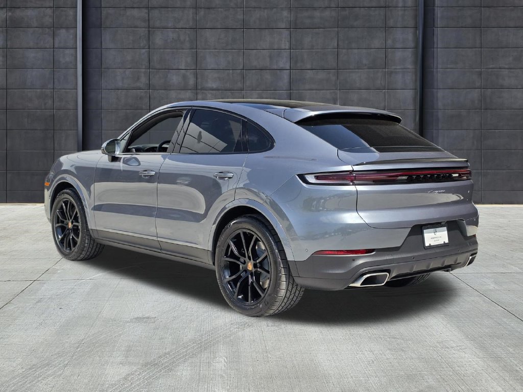 New 2026 Porsche Cayenne Coupe AWD/4WD image 3
