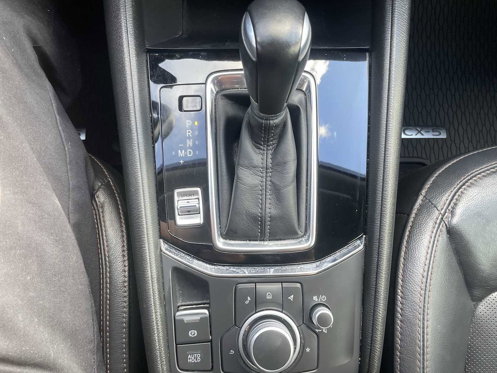 Used 2022 MAZDA CX-5 AWD 2.5 S w/ Preferred Package image 21