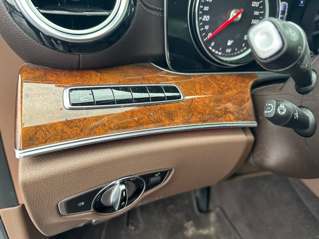 Used 2019 Mercedes-Benz E 300 4MATIC image 14