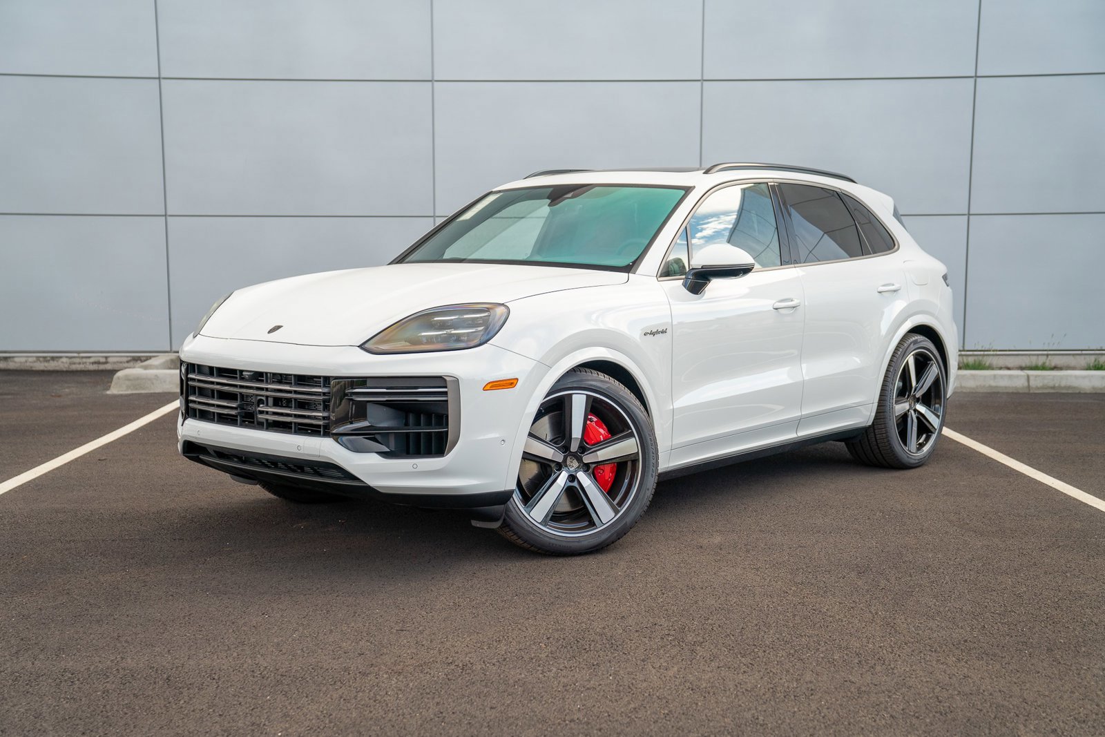 New 2025 Porsche Cayenne Turbo