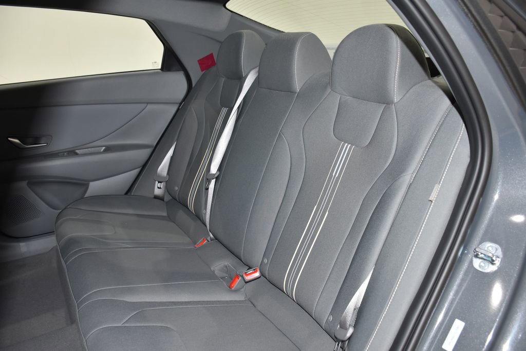 New 2026 Hyundai Elantra Sport image 28