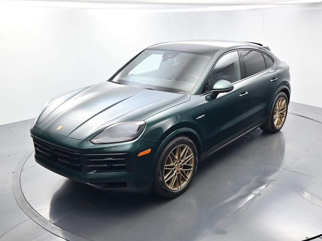 Certified 2025 Porsche Cayenne S AWD/4WD image 35