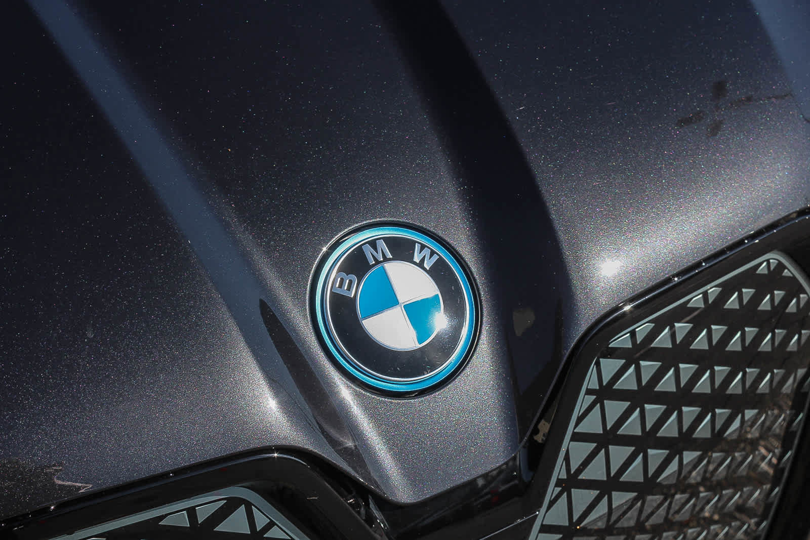 Certified 2023 BMW iX xDrive50 w/ Sport Package image 11