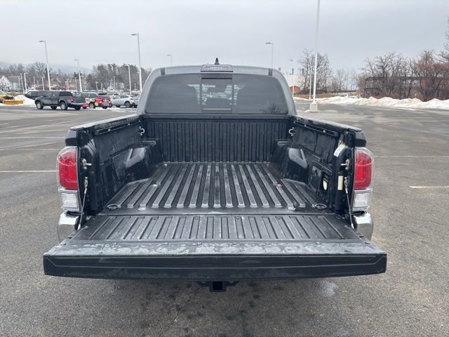 Used 2021 Toyota Tacoma TRD Off-Road image 16