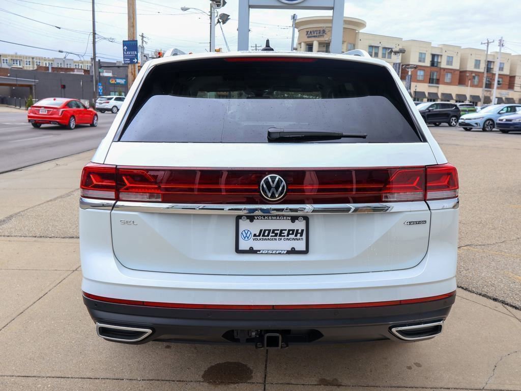 New 2026 Volkswagen Atlas SEL image 4