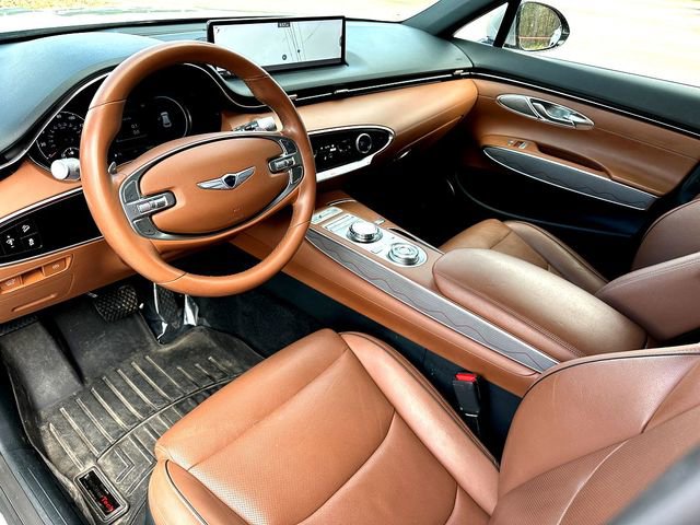 Used 2022 Genesis GV70 2.5T w/ Advanced Package image 13