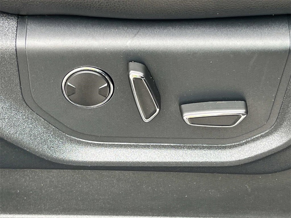 Used 2019 Ford F350 Lariat w/ Lariat Ultimate Package image 18