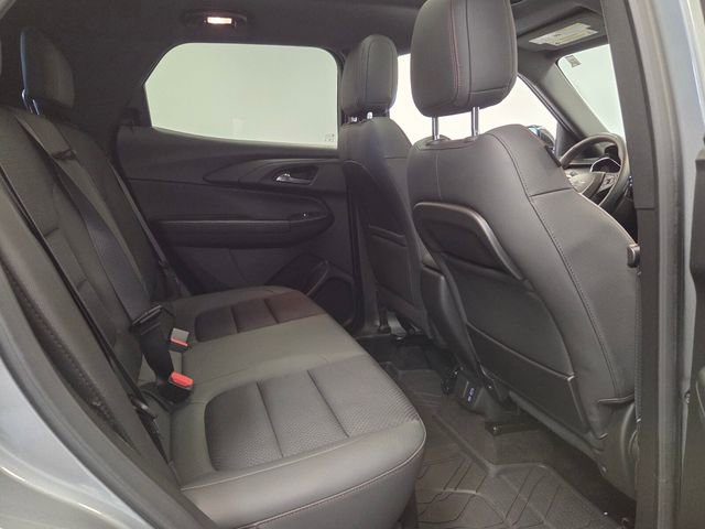 Used 2023 Chevrolet TrailBlazer RS w/ Sun and Liftgate Package image 14