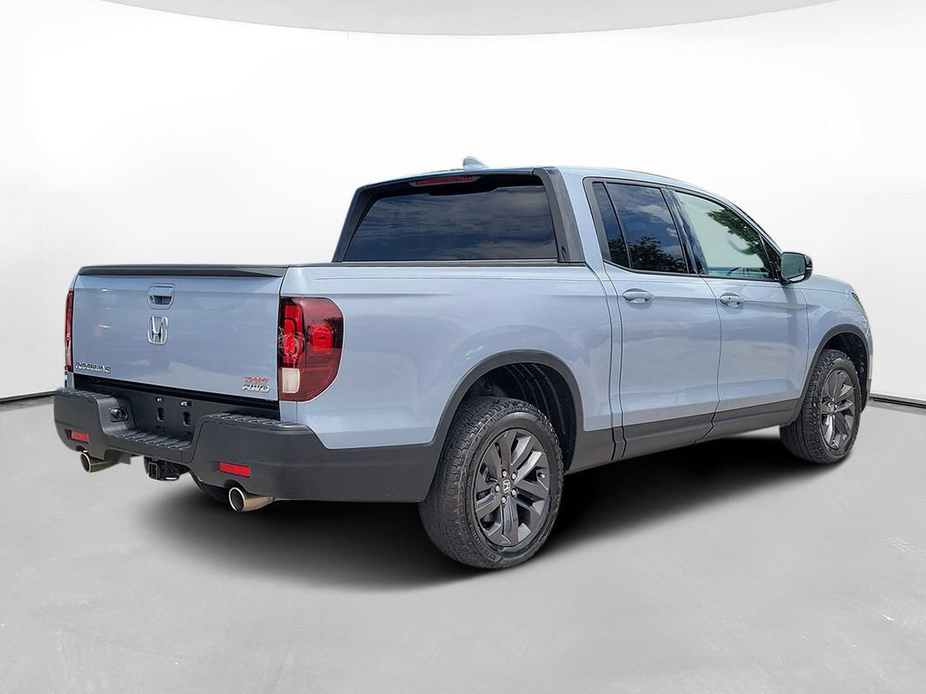 Used 2023 Honda Ridgeline Sport image 4
