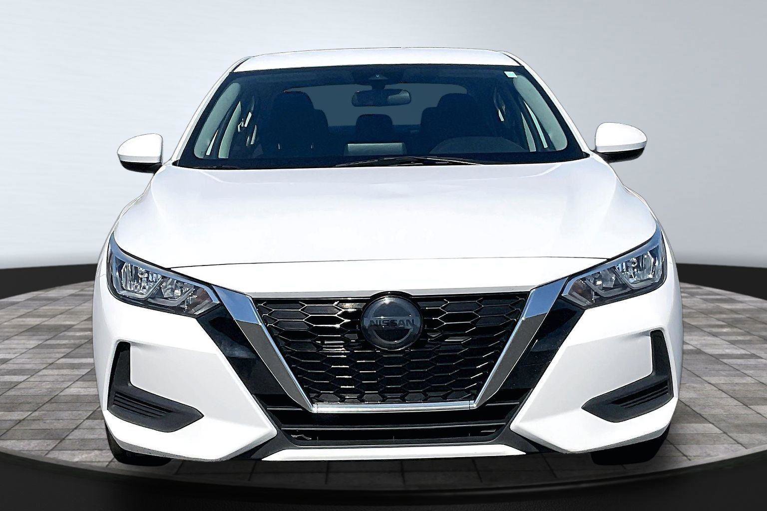 Used 2023 Nissan Sentra SV image 4