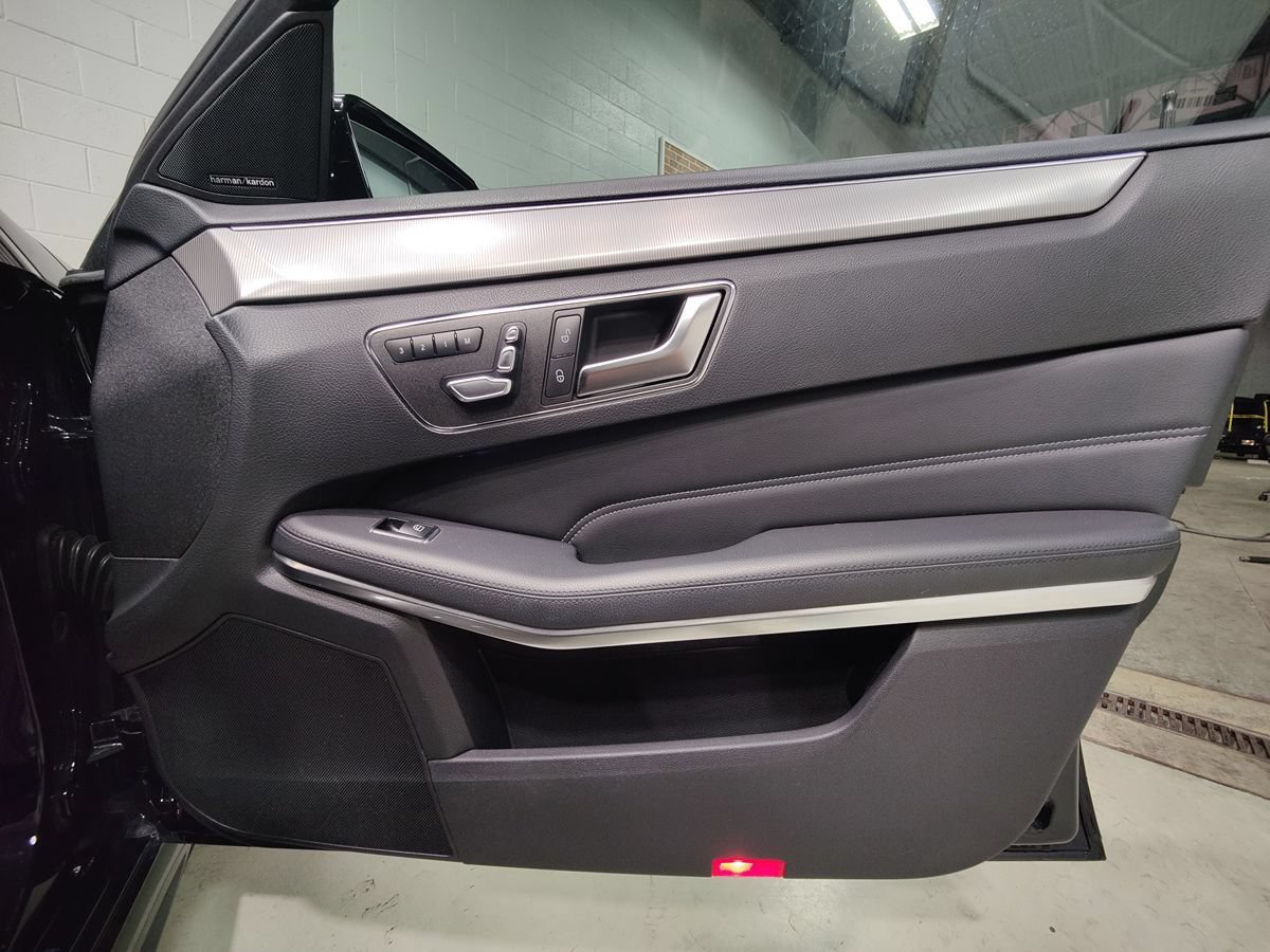 Used 2014 Mercedes-Benz E 350 4MATIC Wagon image 10