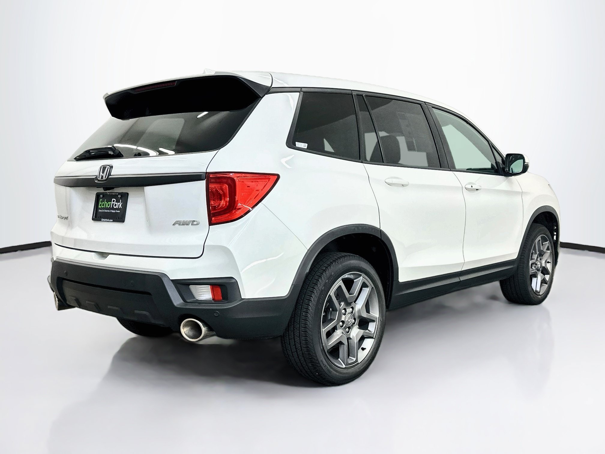 Used 2023 Honda Passport EX-L image 9
