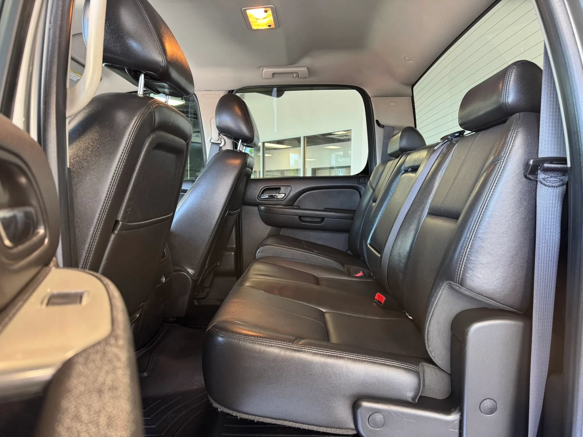 Used 2013 Chevrolet Silverado 2500 LTZ AWD/4WD image 21