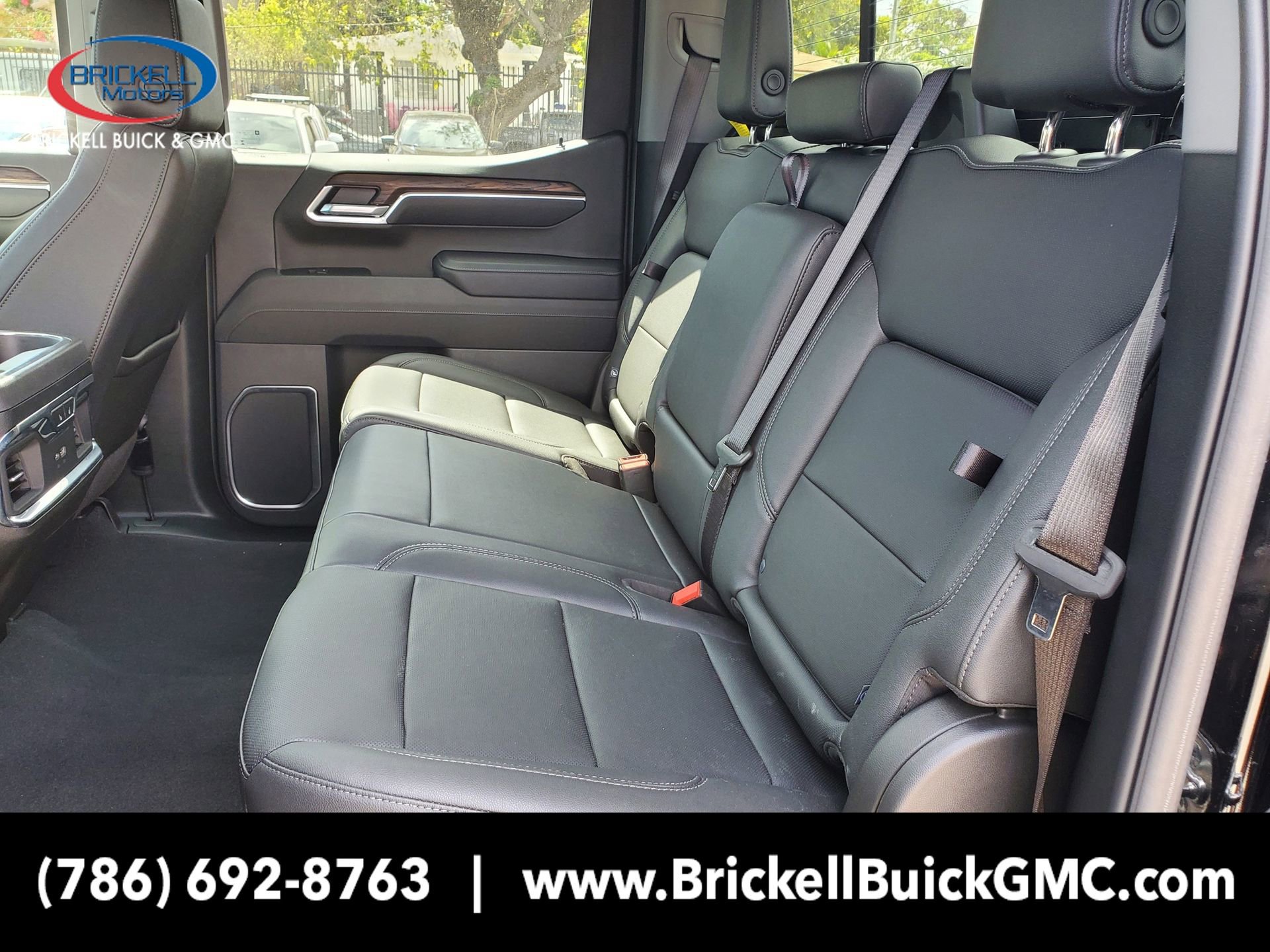 New 2025 GMC Sierra 1500 SLT w/ SLT Premium Plus Package image 11