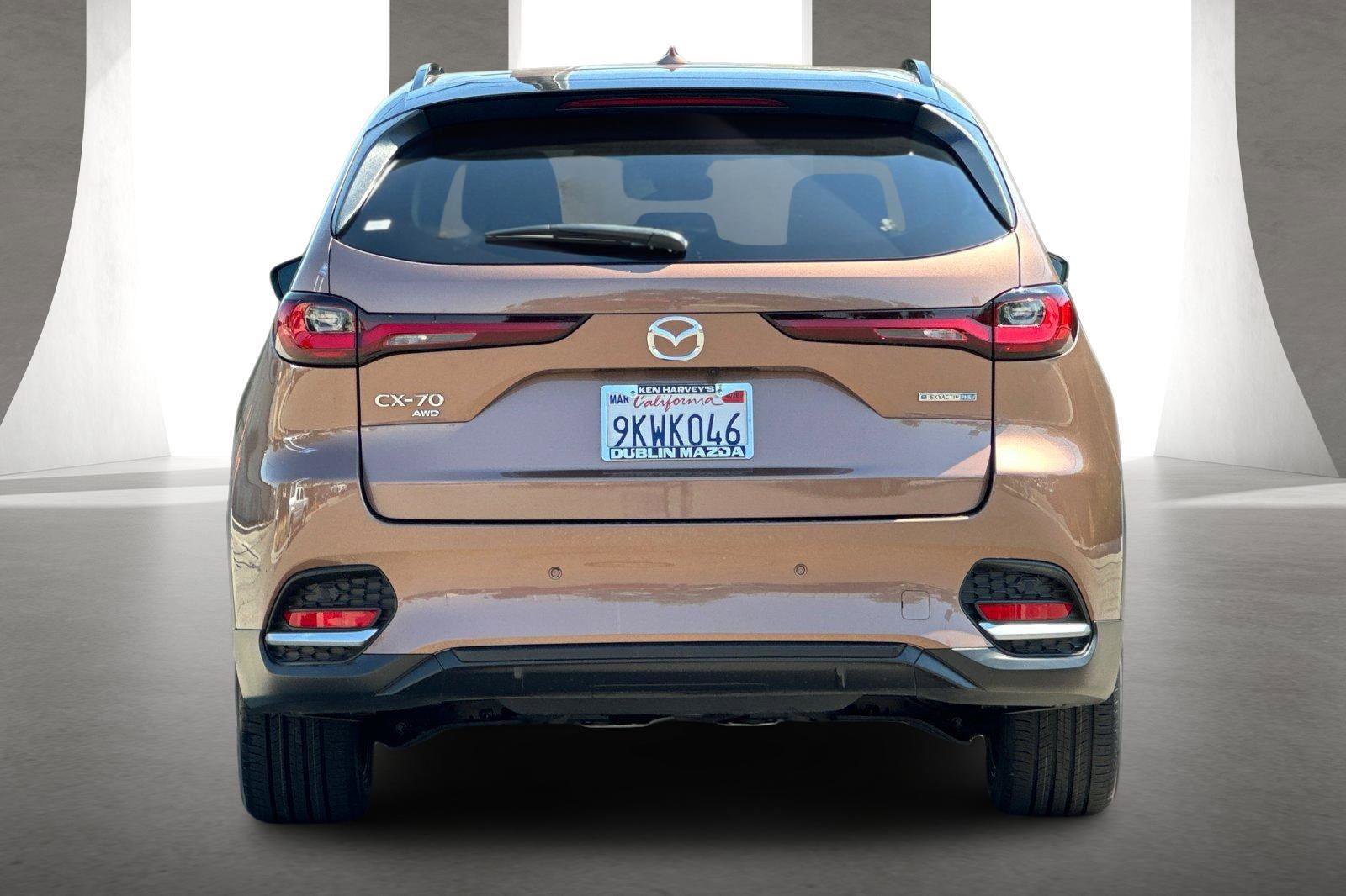 Certified 2025 MAZDA CX-70 Plug-In Hybrid w/ Premium Plus image 5