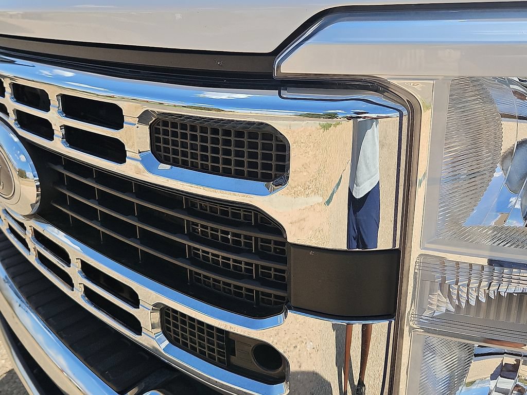 Used 2025 Ford F250 XLT AWD/4WD image 14