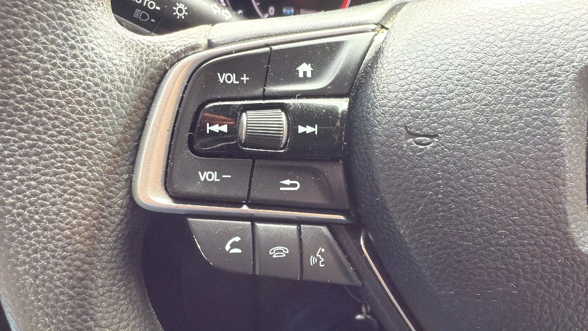 Used 2022 Honda Accord LX image 12