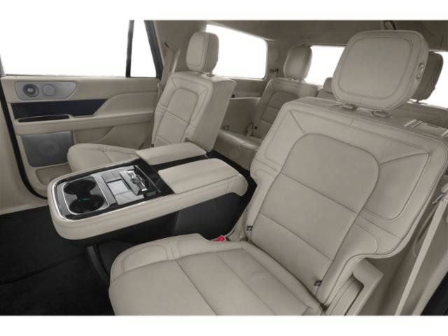 Used 2019 Lincoln Navigator L Reserve AWD/4WD image 14