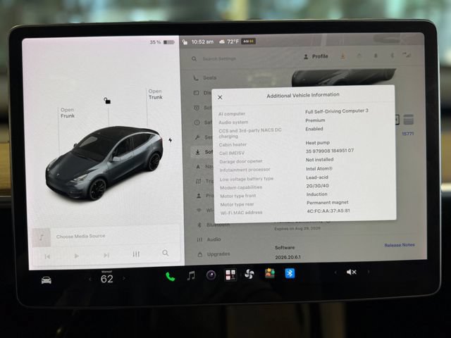 Used 2022 Tesla Model Y Performance AWD/4WD image 35