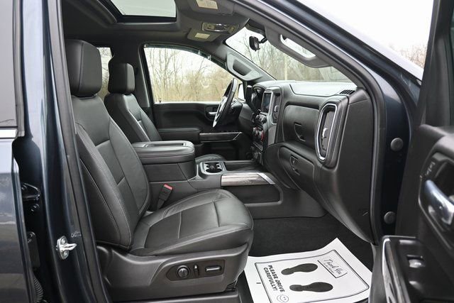 Used 2020 Chevrolet Silverado 1500 LTZ w/ LTZ Premium Package image 19