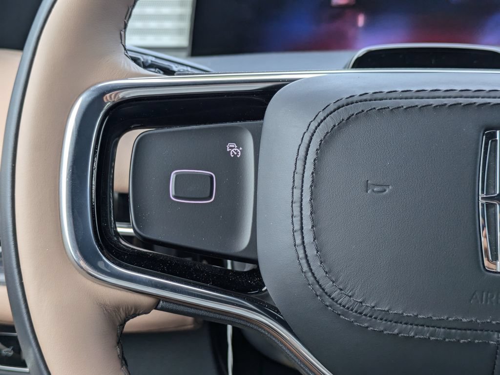 New 2026 Lincoln Navigator L Black Label AWD/4WD image 29
