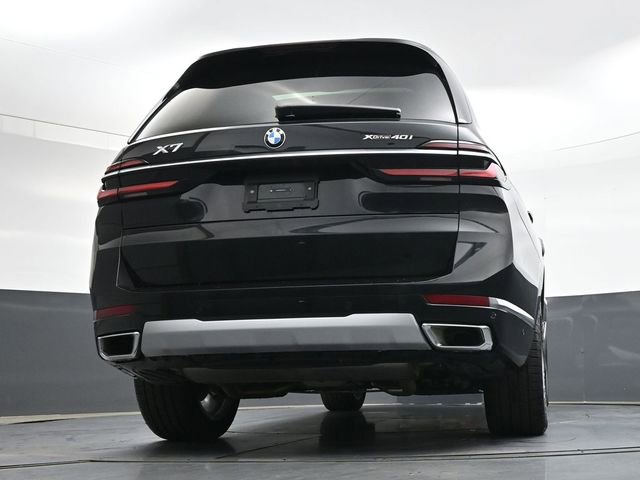 Used 2026 BMW X7 xDrive40i image 36
