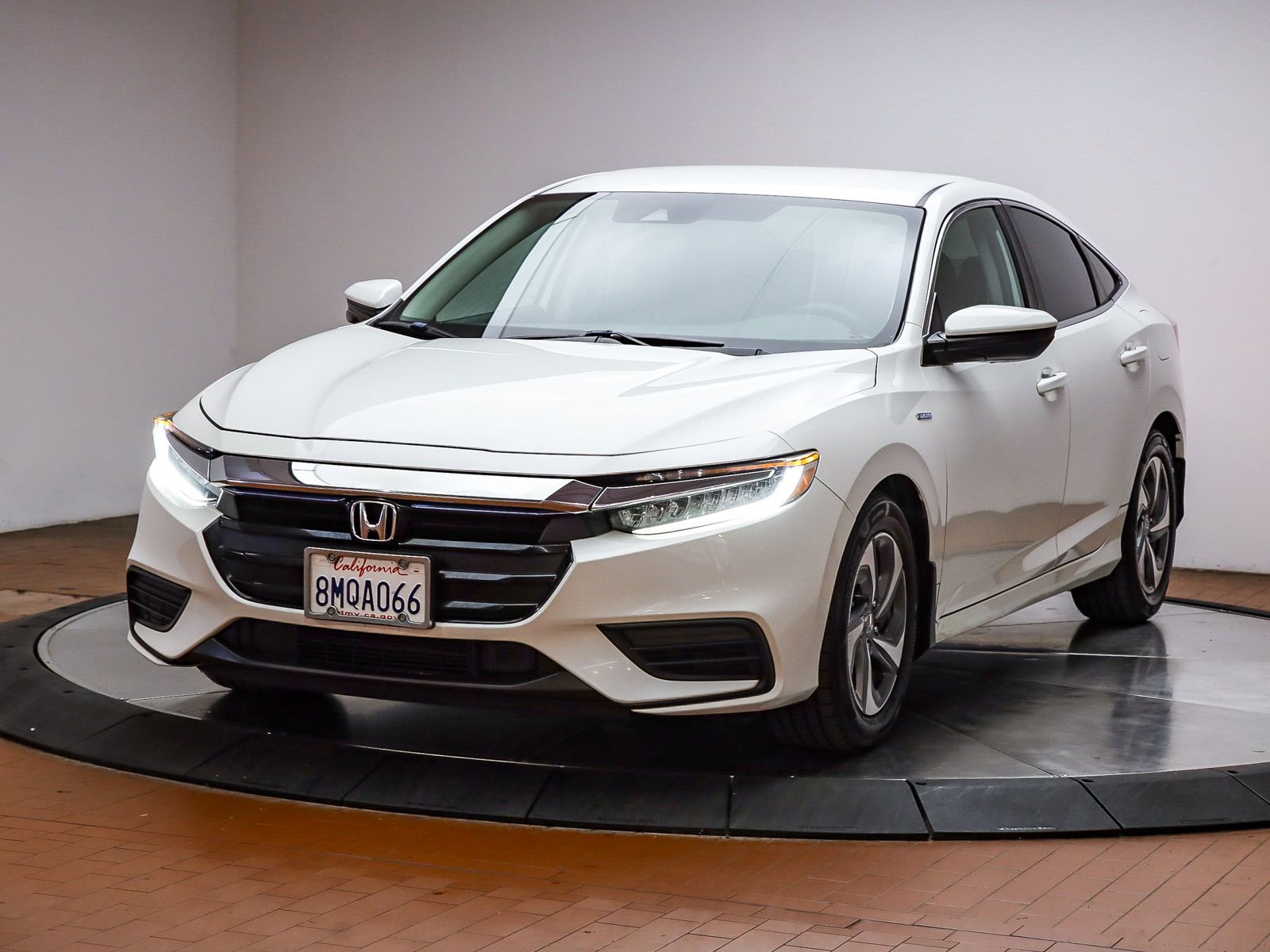 Used 2019 Honda Insight EX image 1