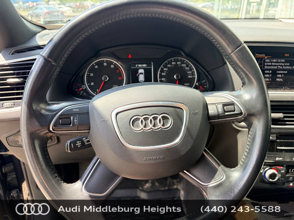 Used 2016 Audi Q5 2.0T Premium Plus w/ Technology Package AWD/4WD image 14