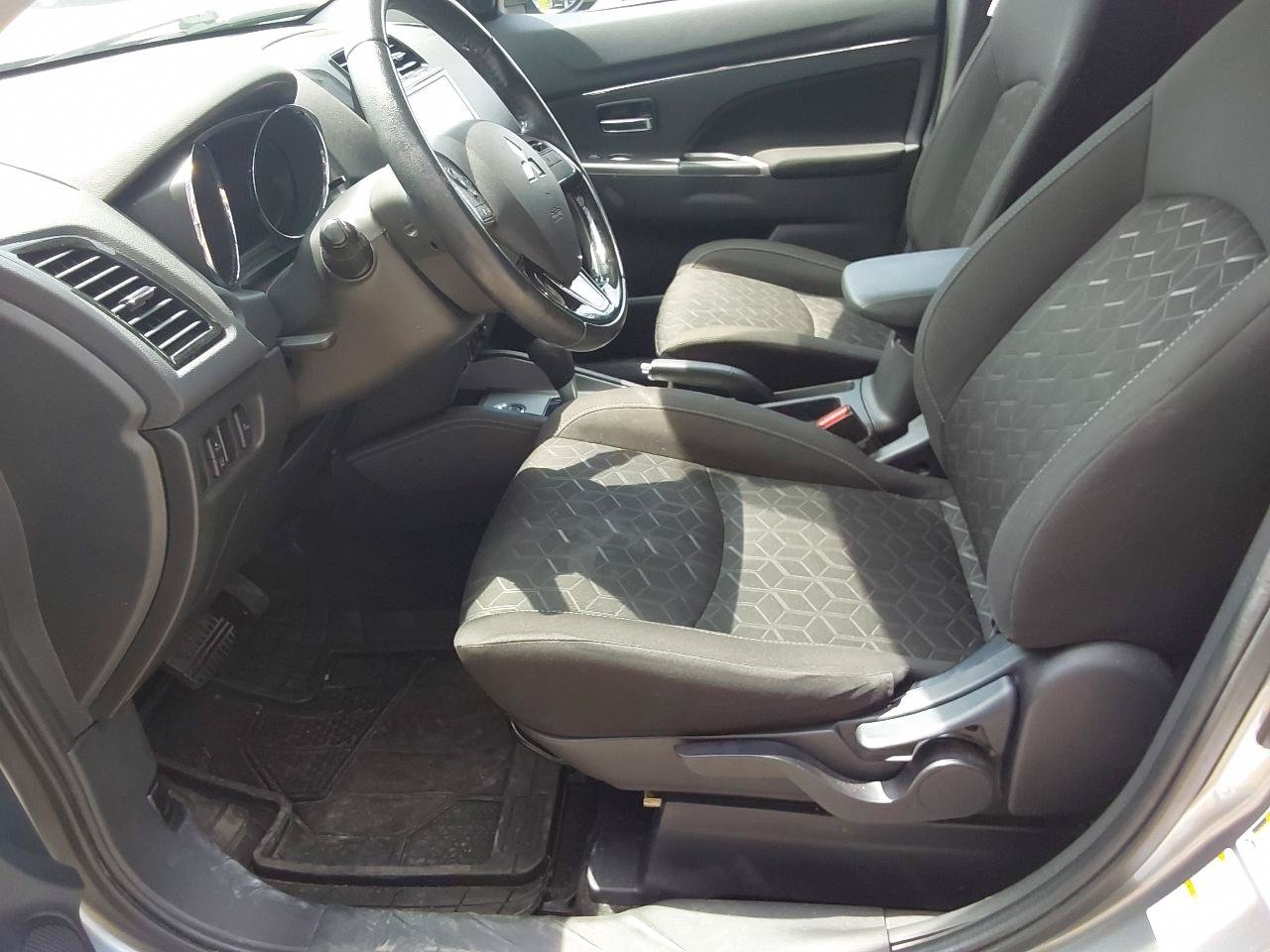 Used 2021 Mitsubishi Outlander Sport SE AWD/4WD image 16