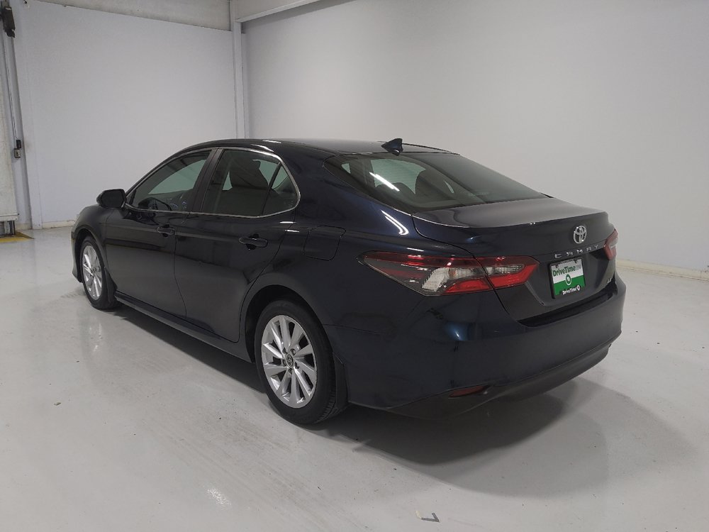 Used 2021 Toyota Camry LE FWD image 5