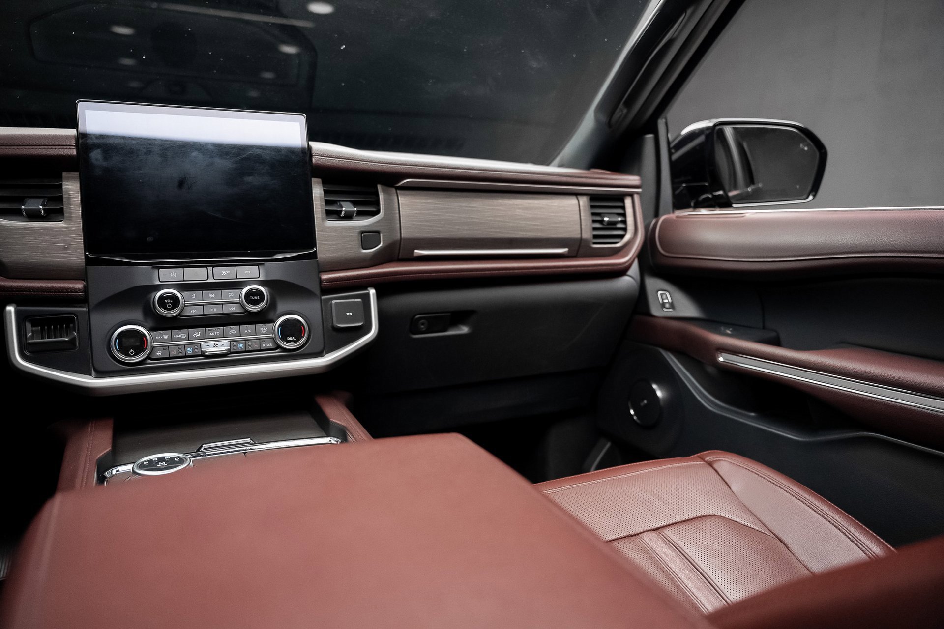 Used 2024 Ford Expedition Max Limited image 37