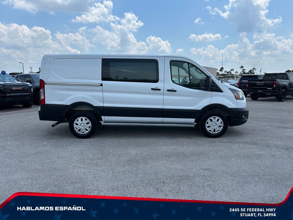 Used 2025 Ford Transit 250 Low Roof w/ Exterior Upgrade Package RWD image 4