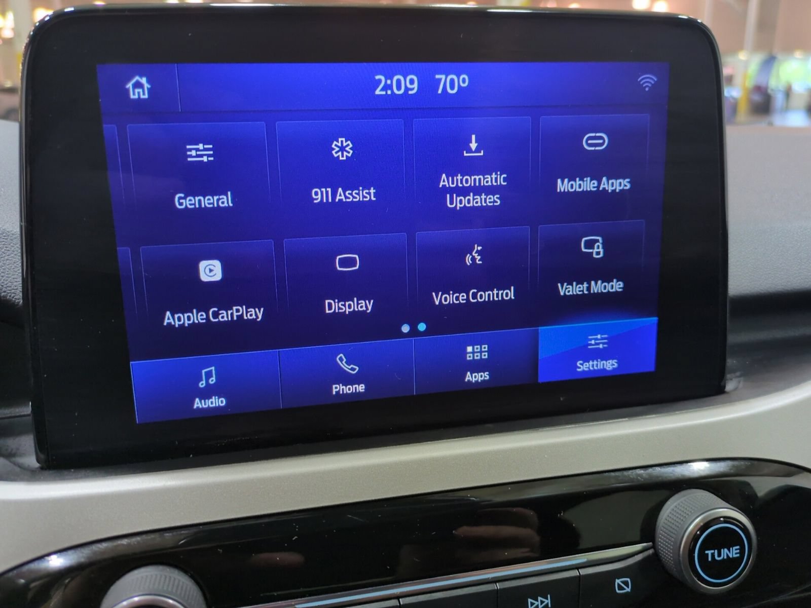 Used 2020 Ford Escape SEL AWD/4WD image 24