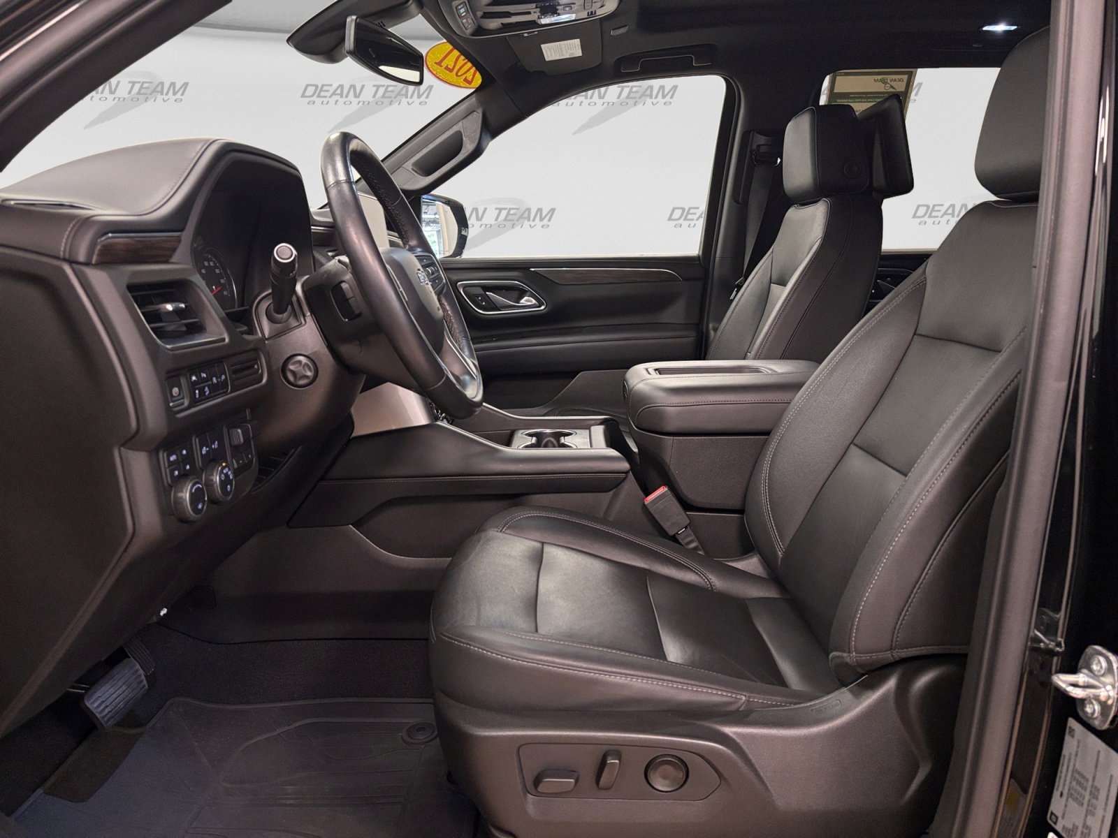 Used 2021 Chevrolet Tahoe Z71 w/ Z71 Off-Road Package AWD/4WD image 8
