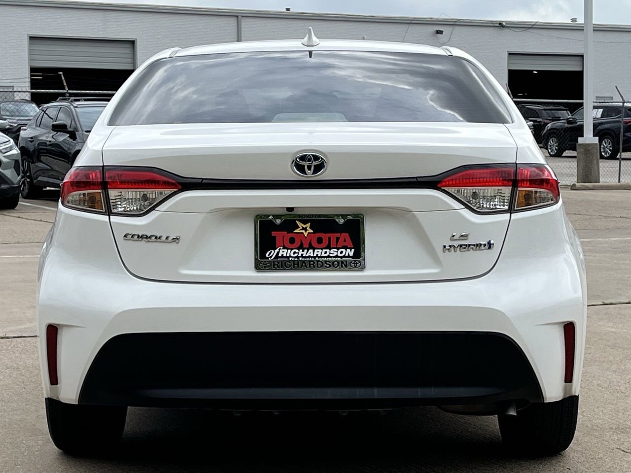 Used 2024 Toyota Corolla LE image 5