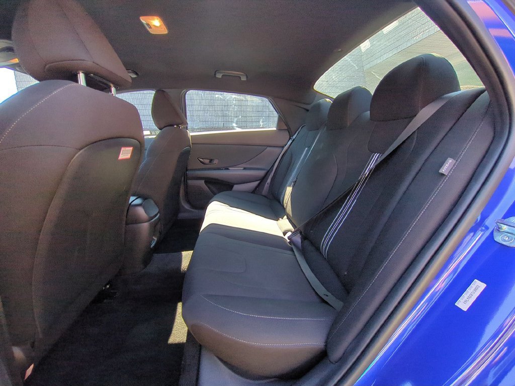 Used 2026 Hyundai Elantra Sport FWD image 27