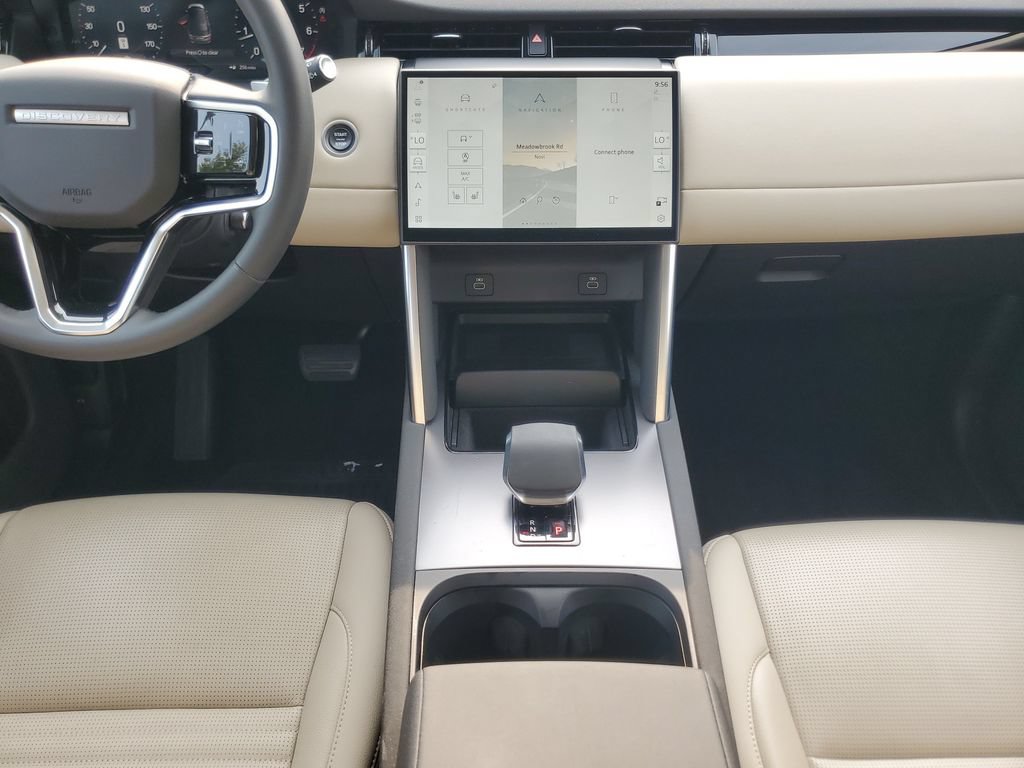 Used 2025 Land Rover Discovery Sport S AWD/4WD image 32