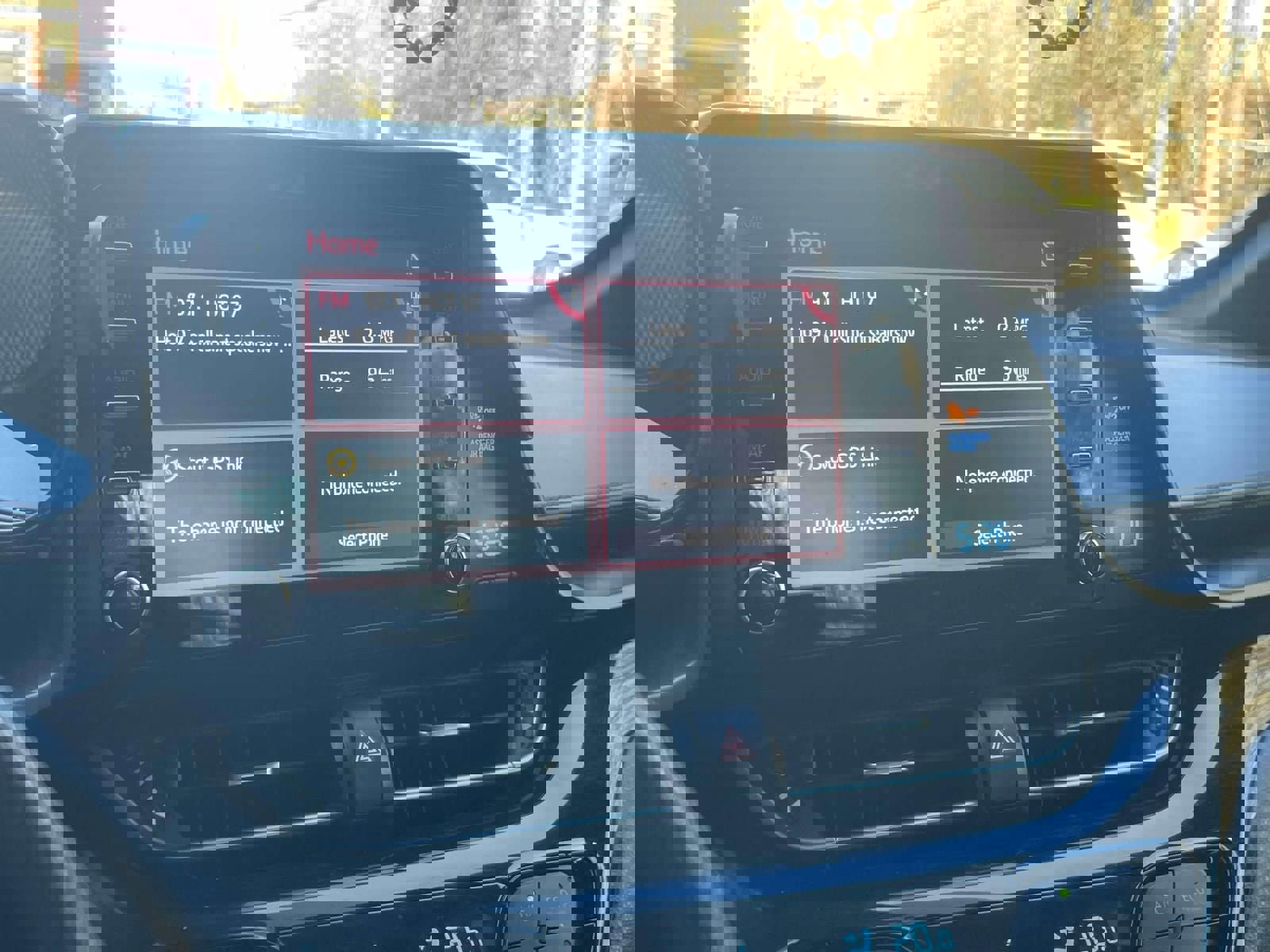 Used 2019 Toyota C-HR XLE image 23