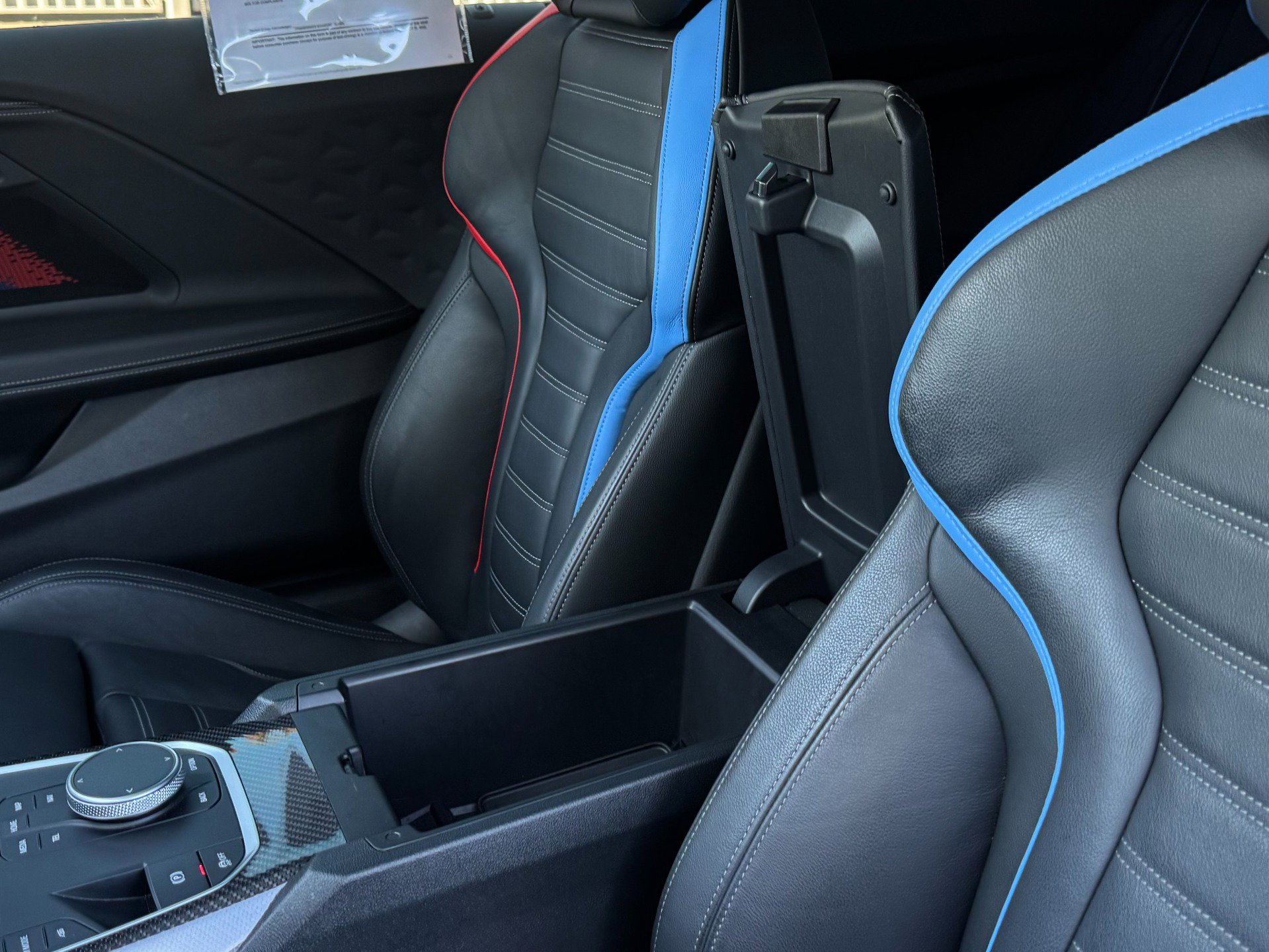 Used 2025 BMW M2 w/ Lighting Package image 77