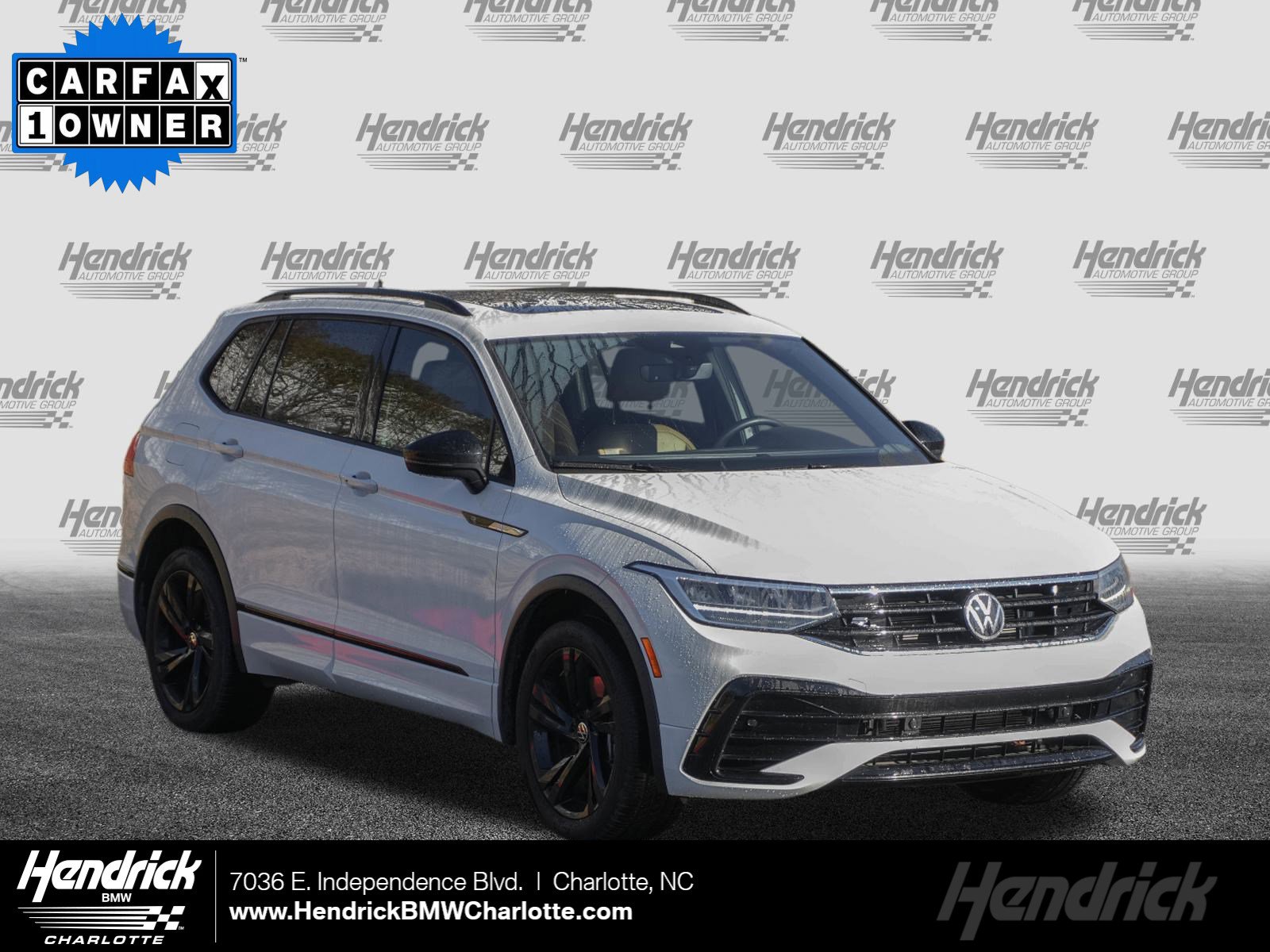 Used 2024 Volkswagen Tiguan SE R-Line image 1