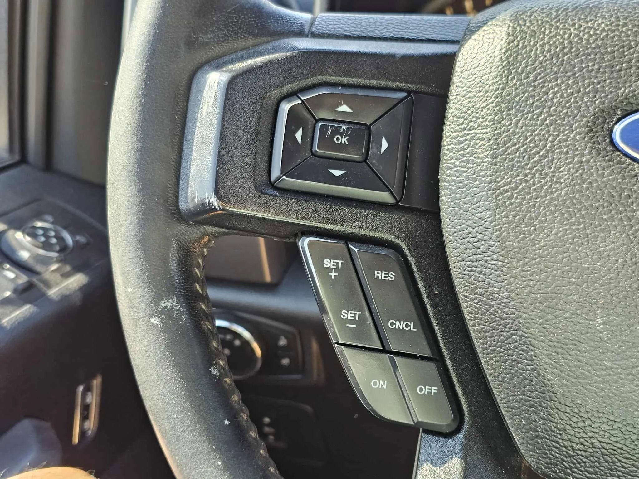 Used 2017 Ford F150 XLT w/ Equipment Group 302A Luxury RWD image 18
