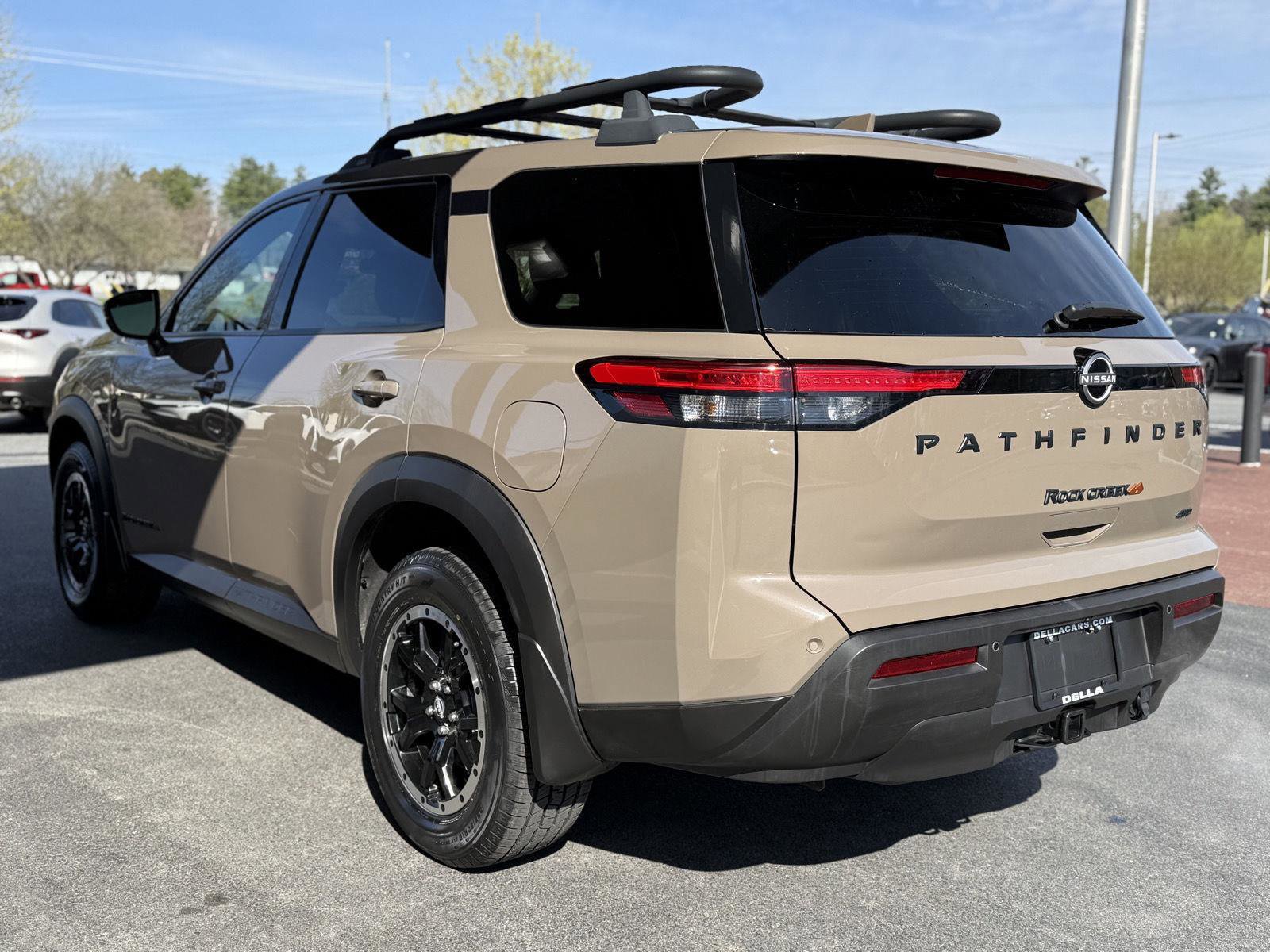 Used 2023 Nissan Pathfinder Rock Creek AWD/4WD image 7