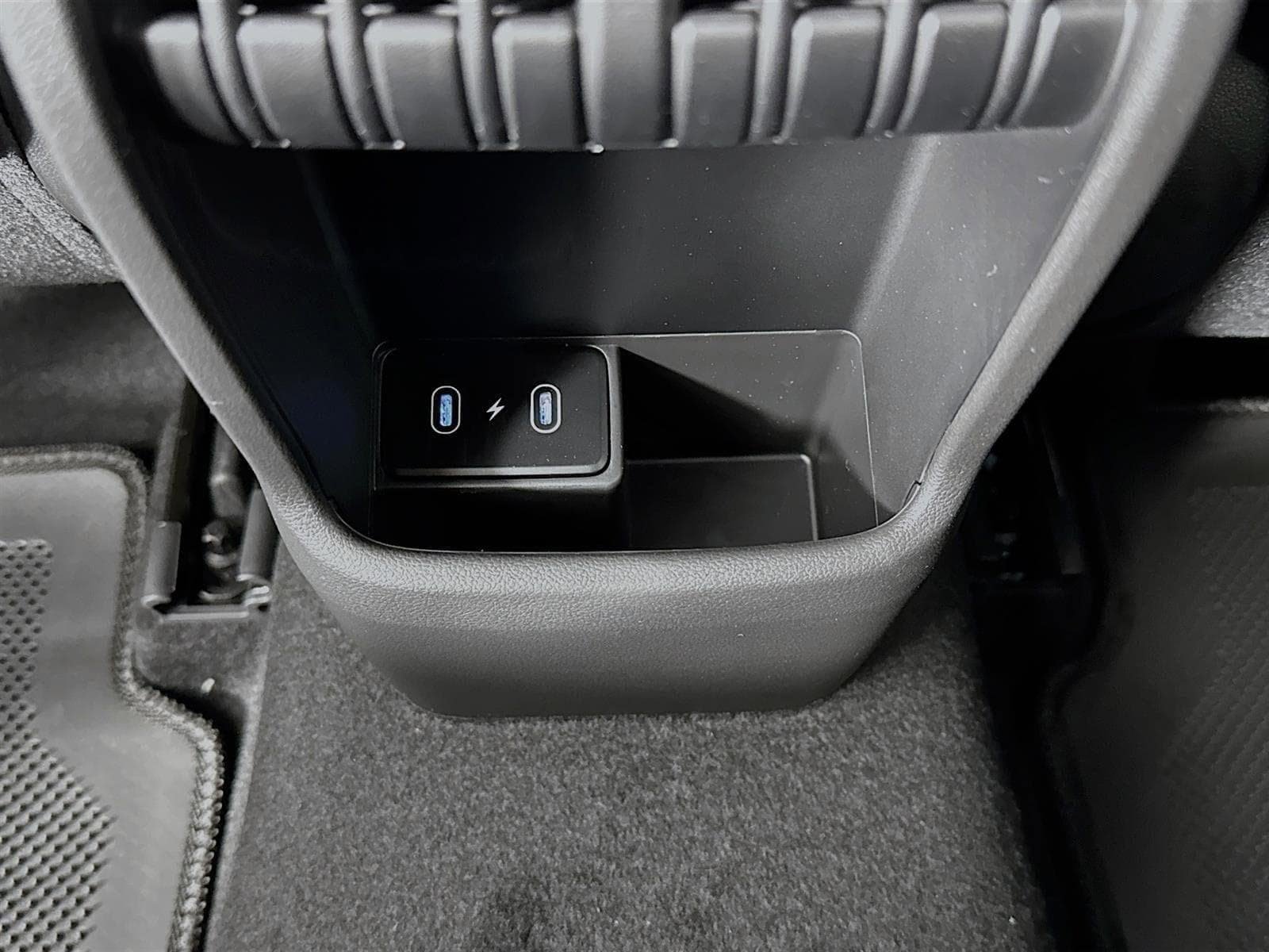 New 2026 Hyundai Kona Limited FWD image 28