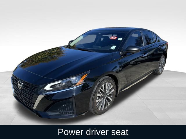 Used 2024 Nissan Altima 2.5 SV image 5