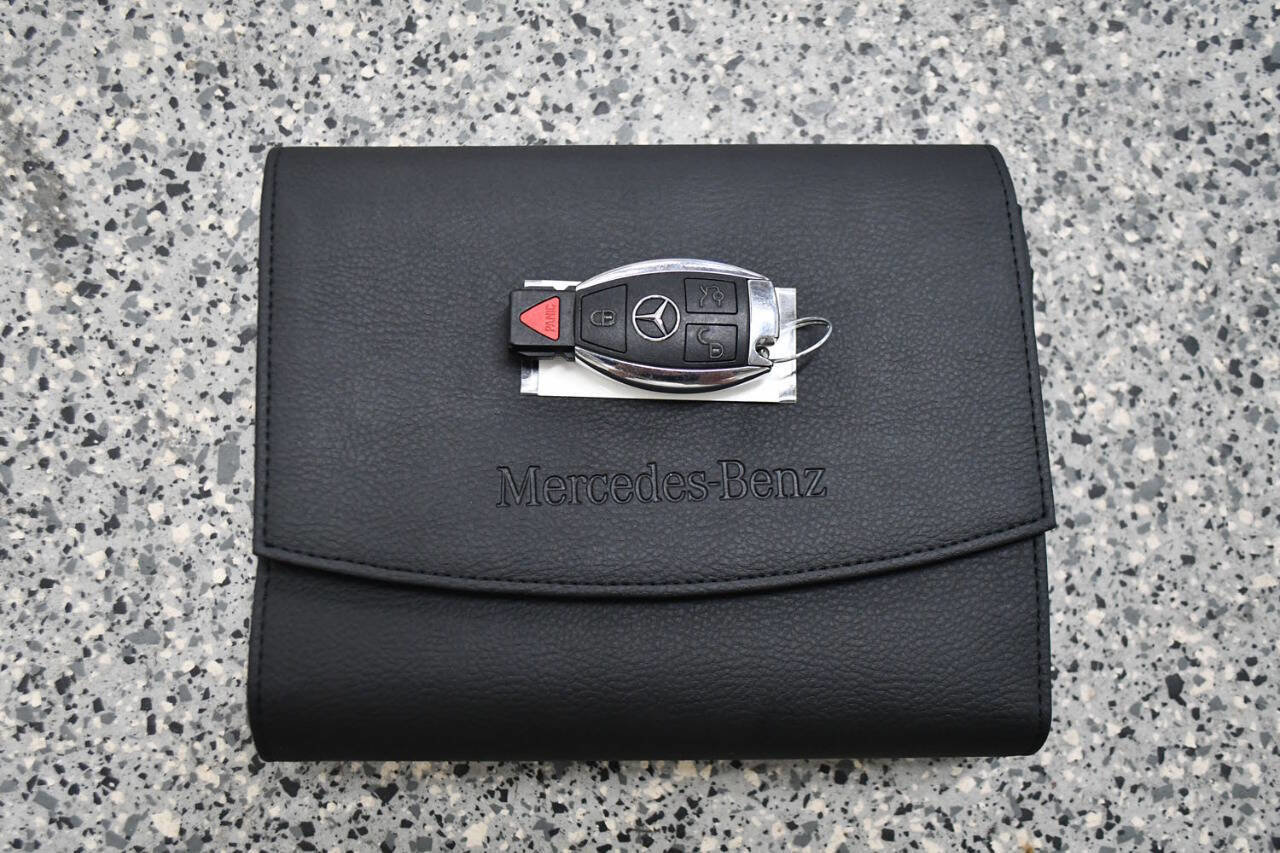 Used 2015 Mercedes-Benz S 63 AMG 4MATIC Sedan image 36